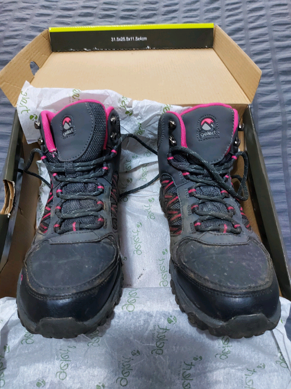 Gelert hiking boots size 6 | in 